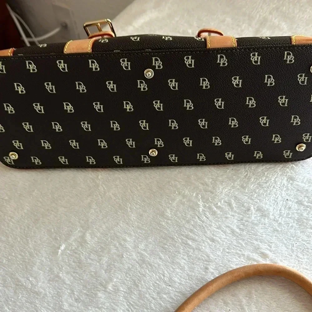 Dooney & Bourke 5 Piece Monogram Satchel Signature Set Shoulder Bag